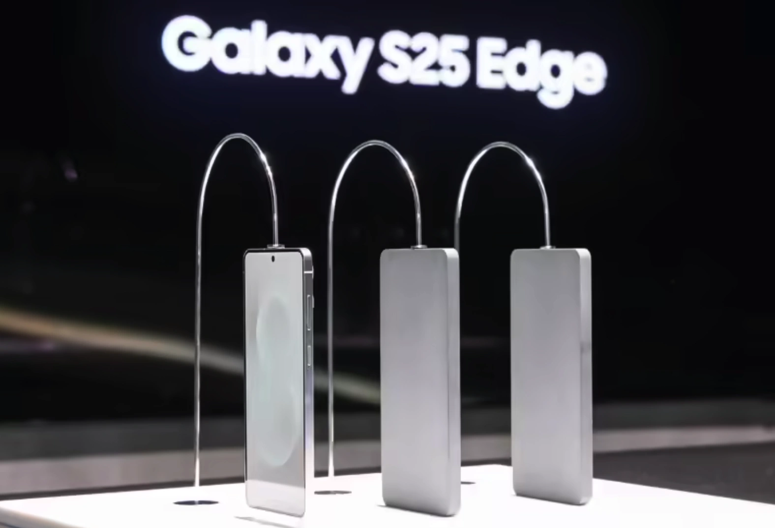 Samsung三星Galaxy S25 Edge全球定价曝光  最高可享受20%的折扣