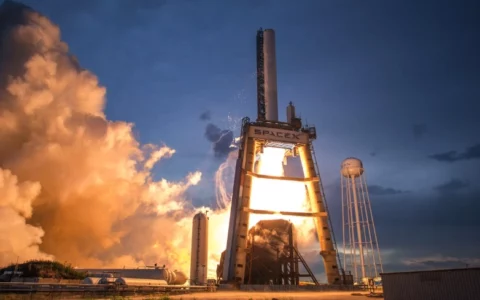 SpaceX 欲将火箭发射频率从每年 5 次增至 25 次