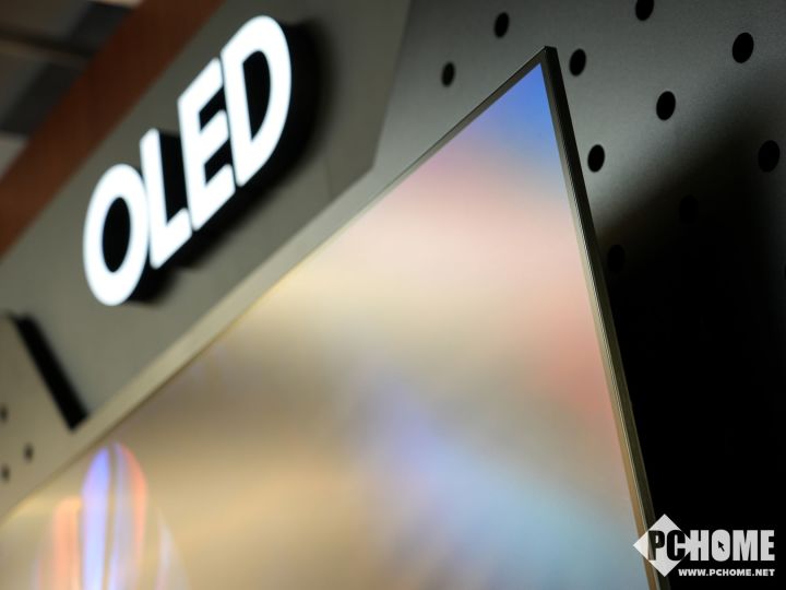 三星OLED电视S95F评测：让家中大屏成为我们的智慧伙伴
