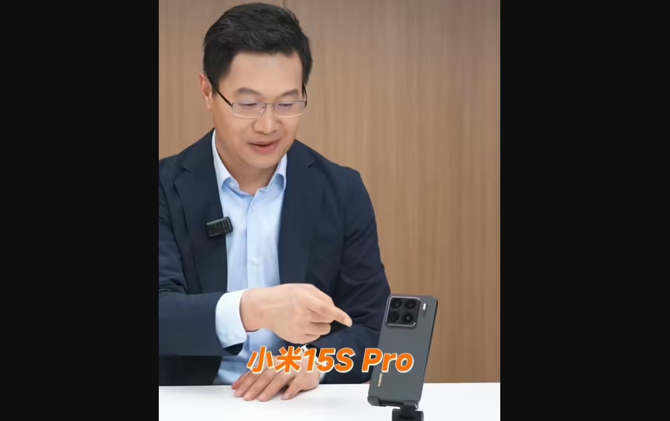 小米15S Pro外观曝光：龙鳞纤维机身搭配“XRING”新标识