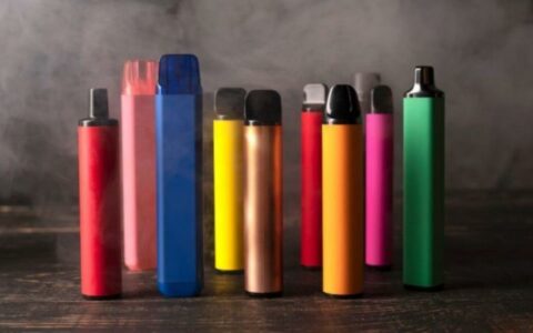 ‌英国全面禁售一次性电子烟以遏制青少年使用浪潮