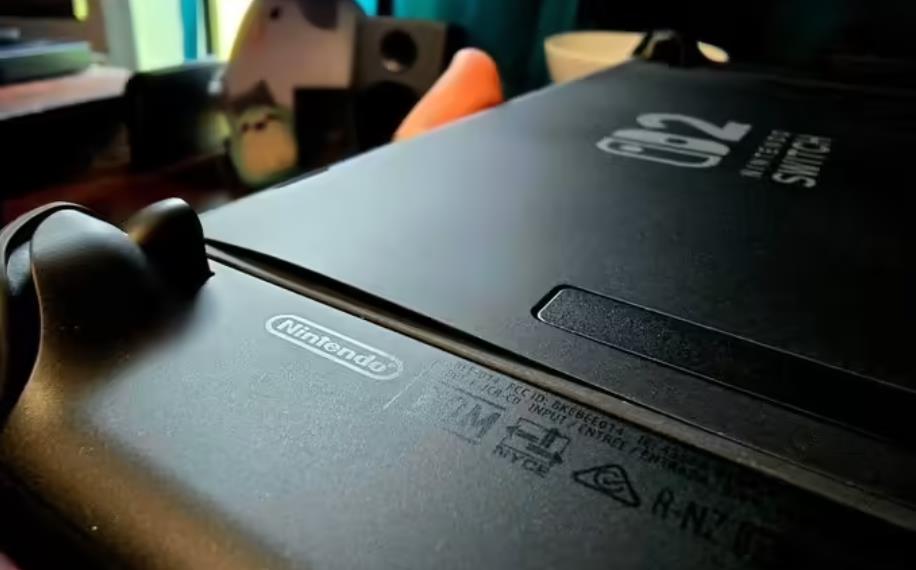 Switch 2陷电池鼓包风波，任天堂紧急启动调查