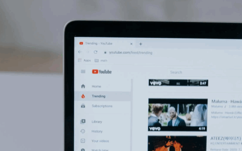 YouTube 创作者生态去年创造 49 万个就业岗位，为美国贡献 550 亿美元 GDP