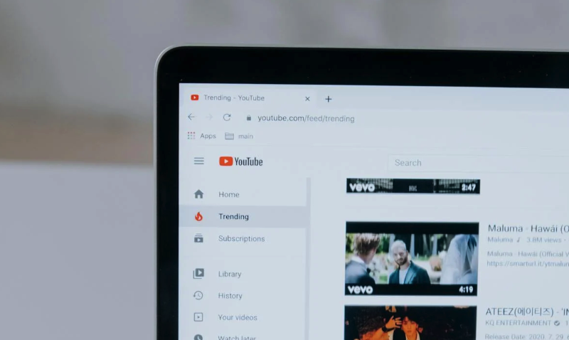 YouTube 创作者生态去年创造 49 万个就业岗位，为美国贡献 550 亿美元 GDP