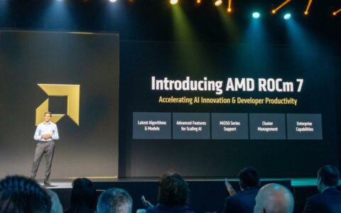 AMD ROCm 7正式亮相 助力DeepSeek R1效率跃升3.8倍
