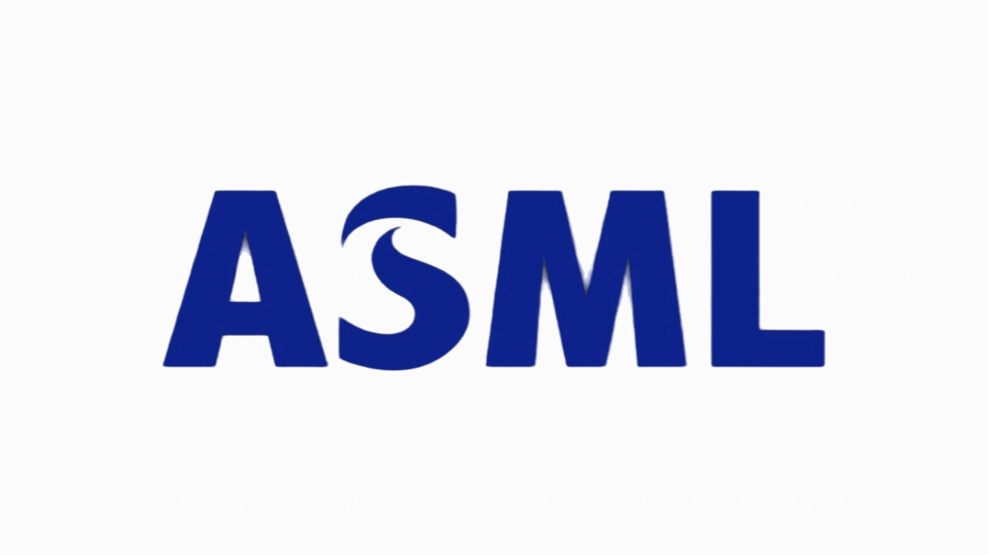 ASML研发新一代Hyper NA EUV光刻机：5nm单次曝光