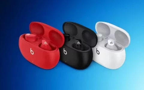苹果 iOS 26 新特性：佩戴者入睡后，AirPods / Beats 耳机自动暂停播放