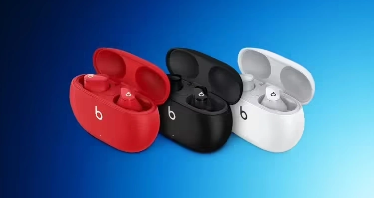 苹果 iOS 26 新特性：佩戴者入睡后，AirPods / Beats 耳机自动暂停播放