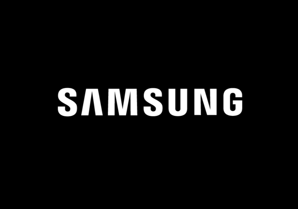 白色版三星 Galaxy S25 FE 手机渲染图曝光：收窄“下巴”边框