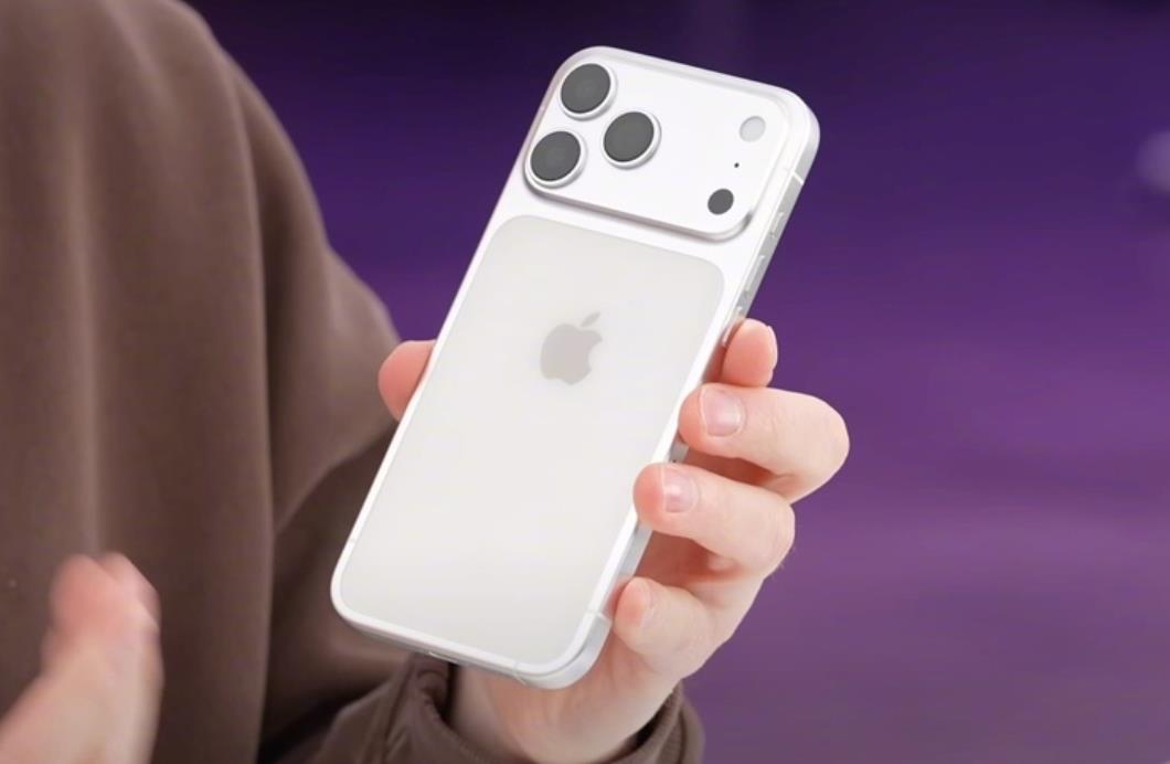 苹果iPhone 17 Pro模具曝光：回归全铝机身