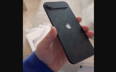 苹果iPhone 17 Air机模上手：最薄处仅5.5毫米