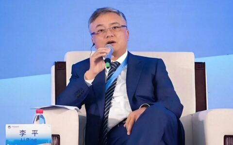 宁德时代李平夫妇向复旦捐赠405万股股份
