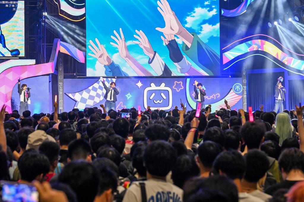 大黄蜂破壁现身BW2025：SmallRig斯莫格携变形金刚联名款重构移动影像创作边界