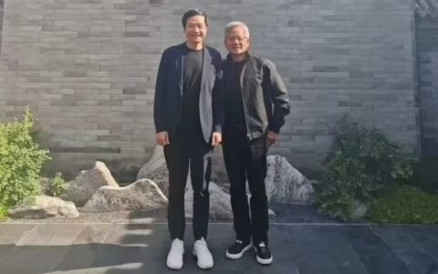 黄仁勋：与小米重点推进人工智能和自动驾驶软件研发