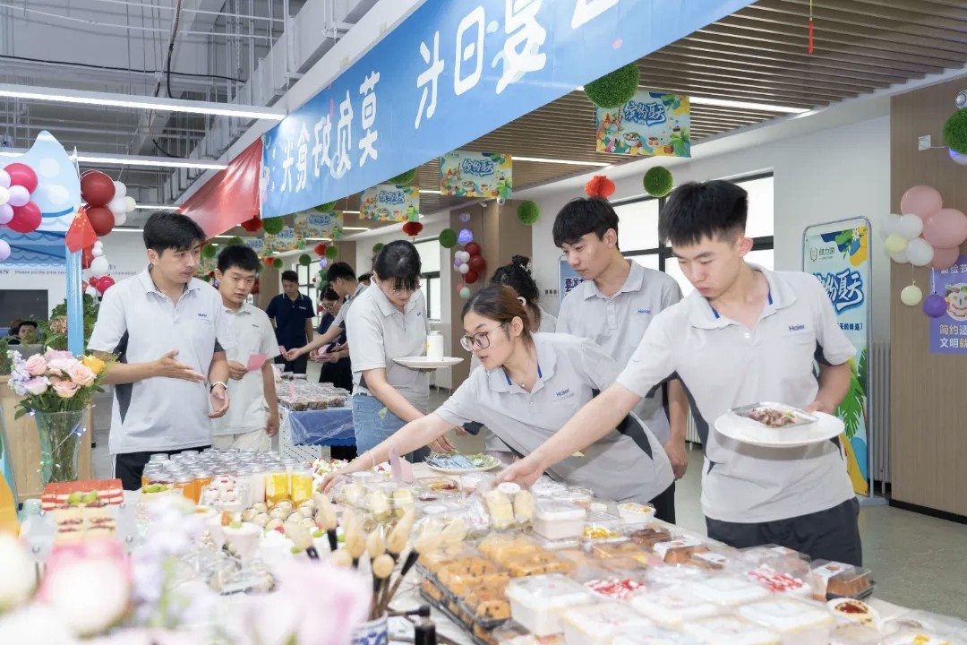 从“送清凉”到“建制度”,中国企业如何应对高温生产