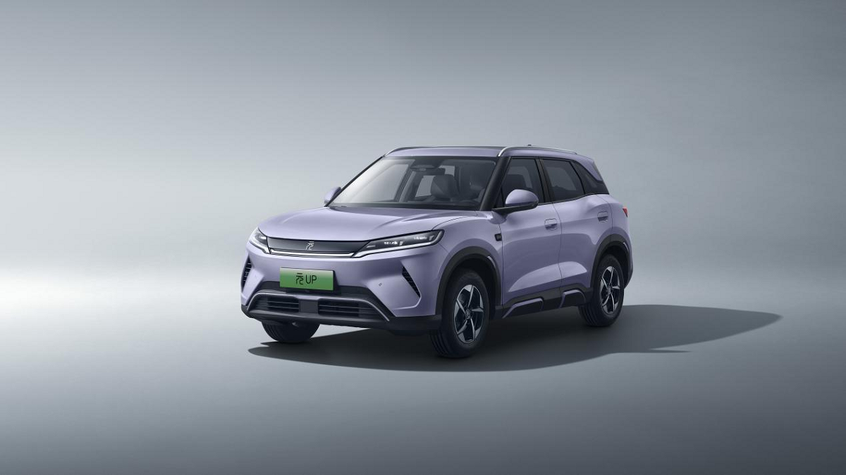 元UP 301KM领航型上市：7.48万元打造年轻人第一台SUV