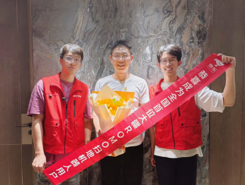 大疆ROMO扫地机器人全国首单完成签收 京东全网首发开售