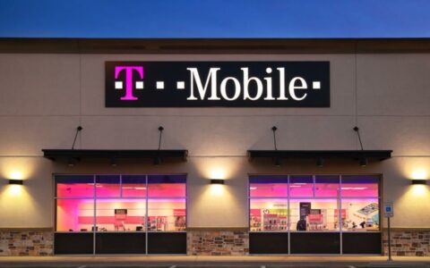 美电信巨头T-Mobile豪掷300美元”分手费” 争夺5G家庭宽带用户