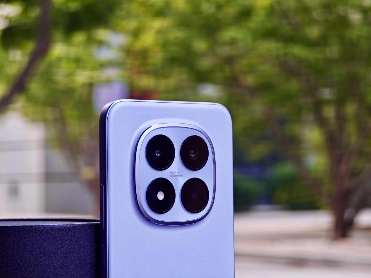 实测 REDMI Note 15 Pro+：耐用、顺畅、长续航