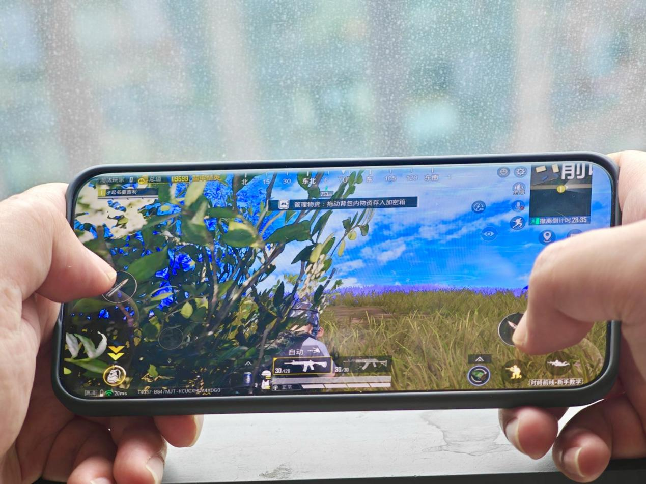 实测 REDMI Note 15 Pro+：耐用、顺畅、长续航