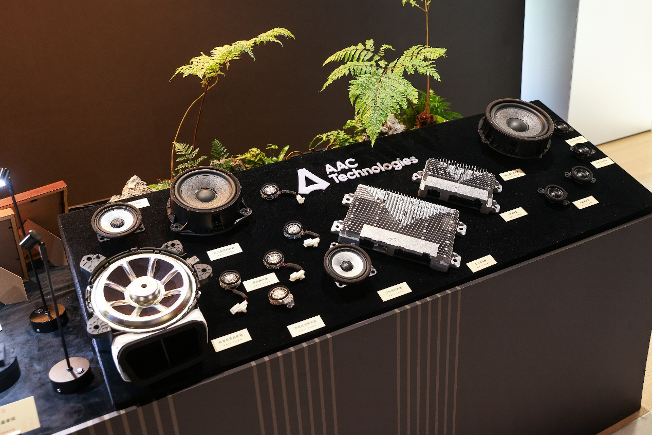 声临奢境 | 瑞声科技助力极氪9X打造车载声学新标杆