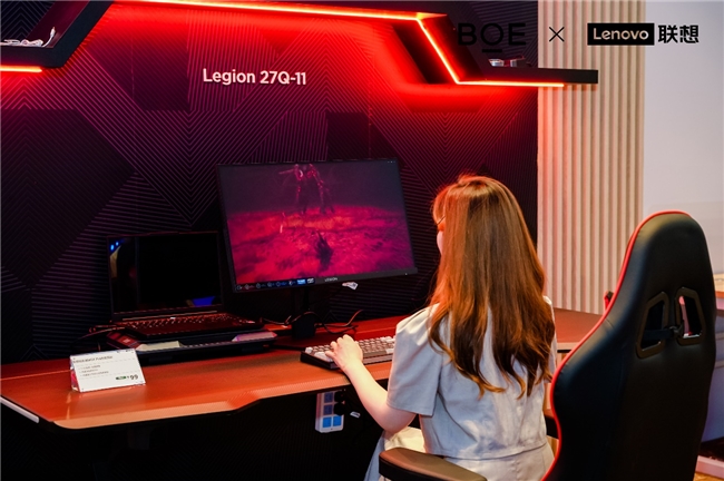 BOE（京东方）携手联想发布旗舰款显示器 Oxide氧化物技术打造商用显示器领域新标杆