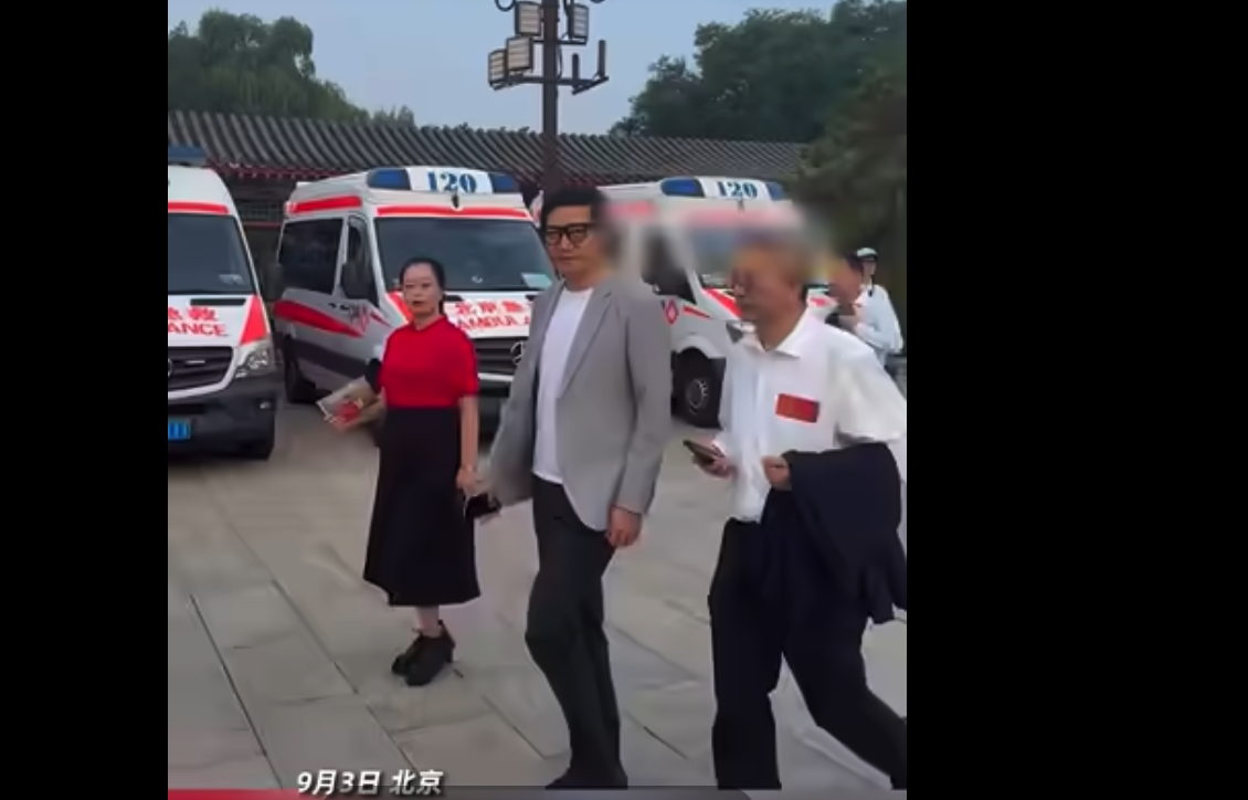 小米雷军等人受邀参加观礼，自称凌晨 3 点多动身奔赴九三阅兵观礼台