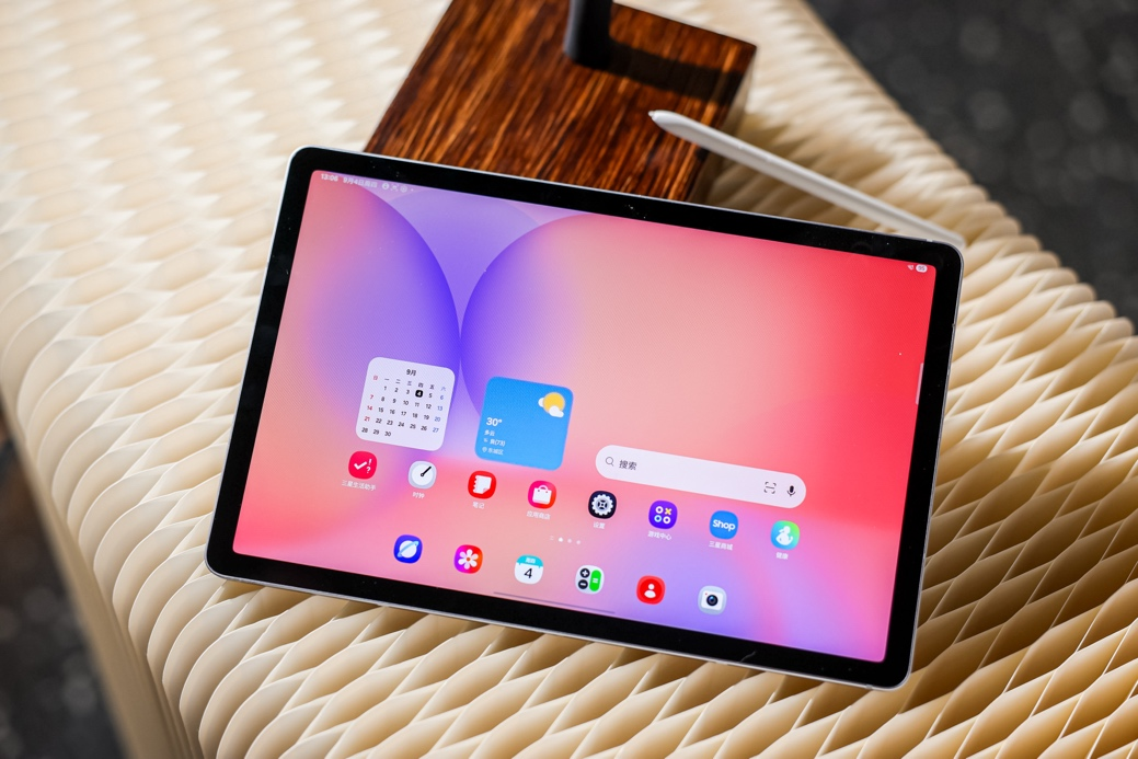三星Galaxy秋季新品品鉴会：AI生态全面进化，Tab S11系列领衔登场