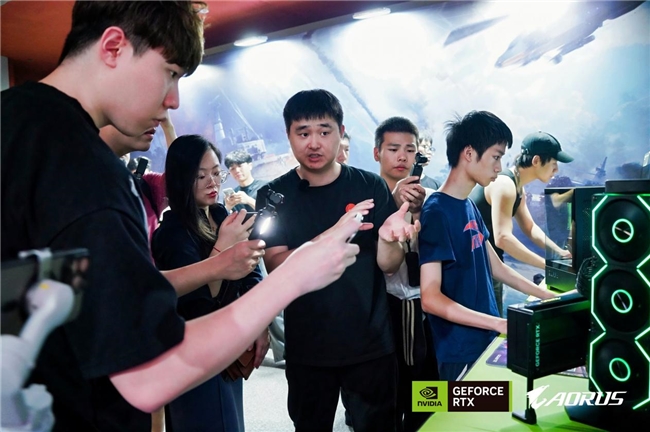 玩家齐赴技嘉AORUS DAY山城之约，RTX 50“嘉”速营奏响电竞狂想曲