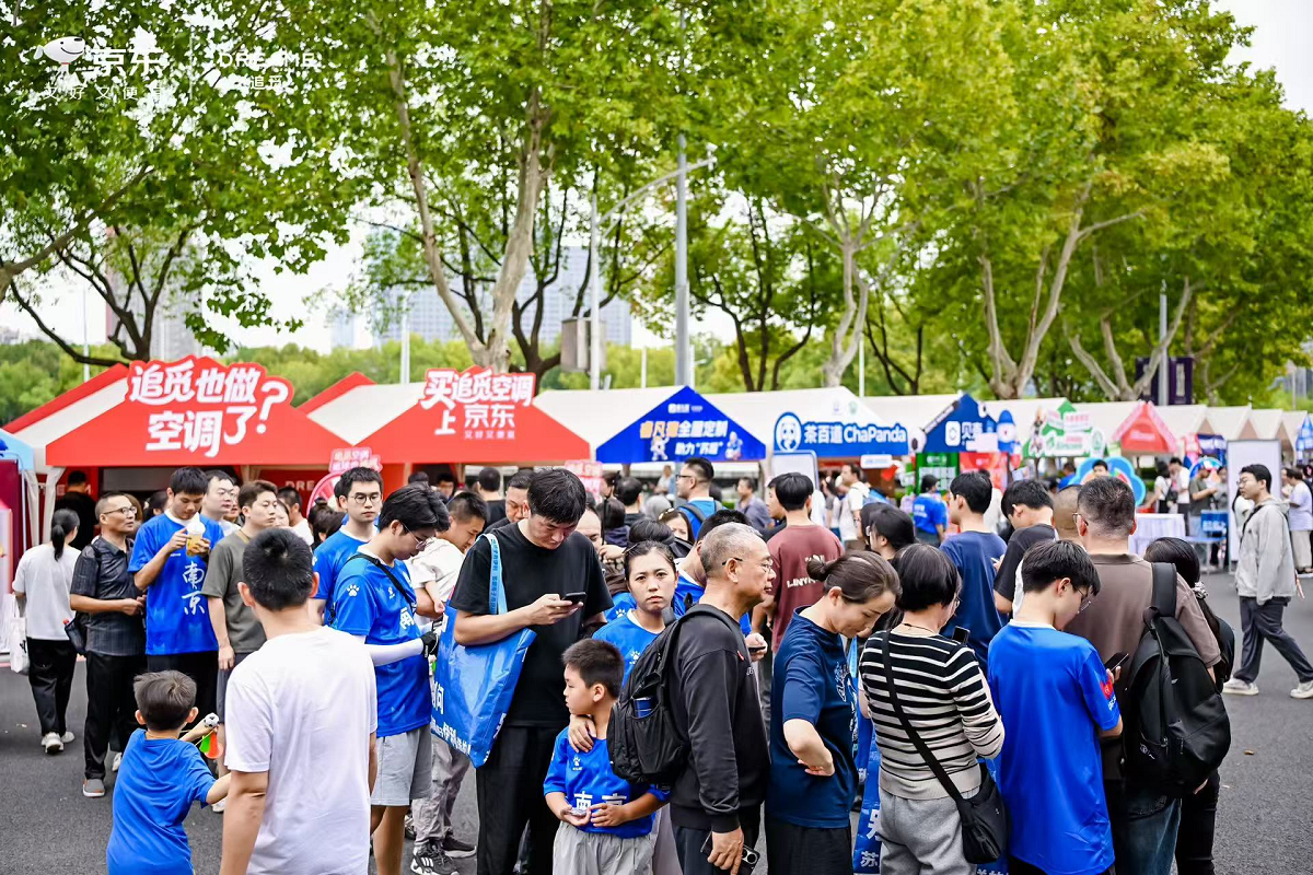 像传球一样精准！追觅空调联手苏超京东，将“机械臂驭风”送回家