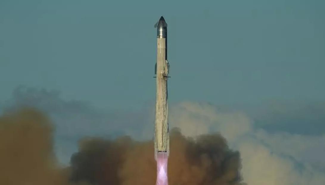 ‌SpaceX星舰V2版完美谢幕 第十一次试飞成功完成关键技术验证