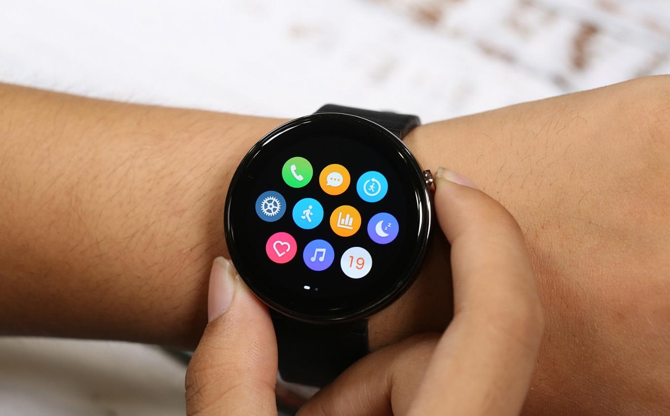 全球可穿戴腕带设备市场持续增长 2025年Q2出货量达5020万台