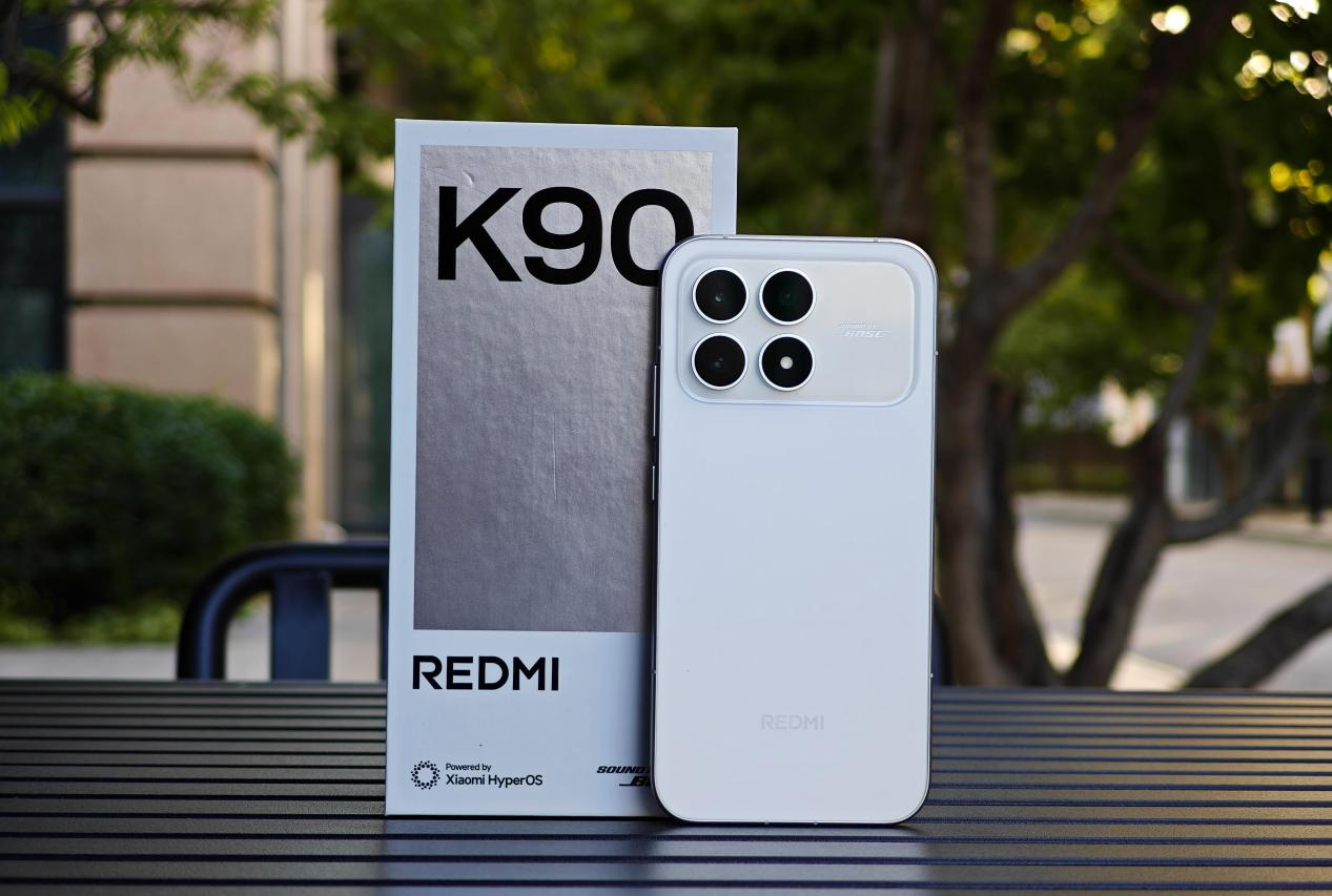 实测REDMIK90：硬核实力重构性能想象