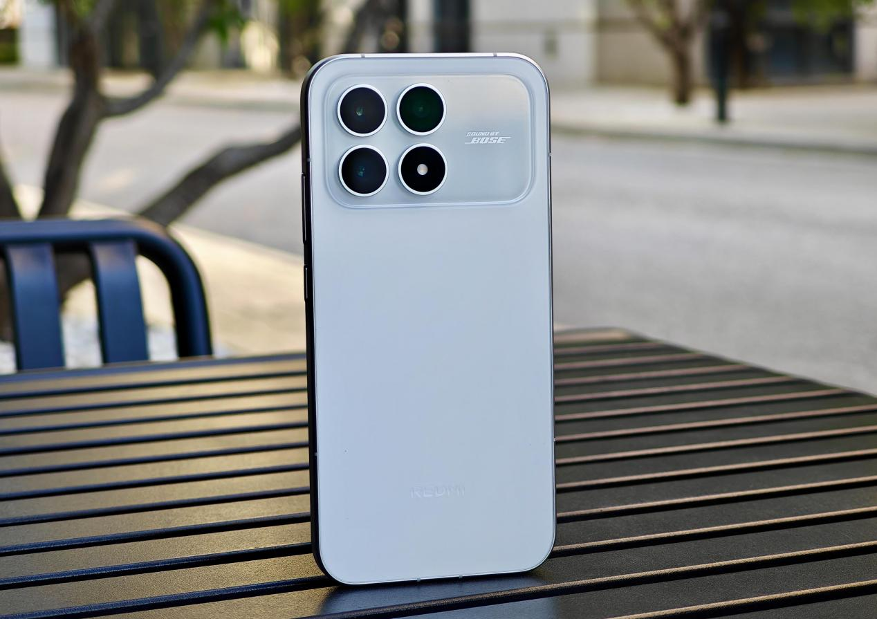 实测REDMIK90：硬核实力重构性能想象