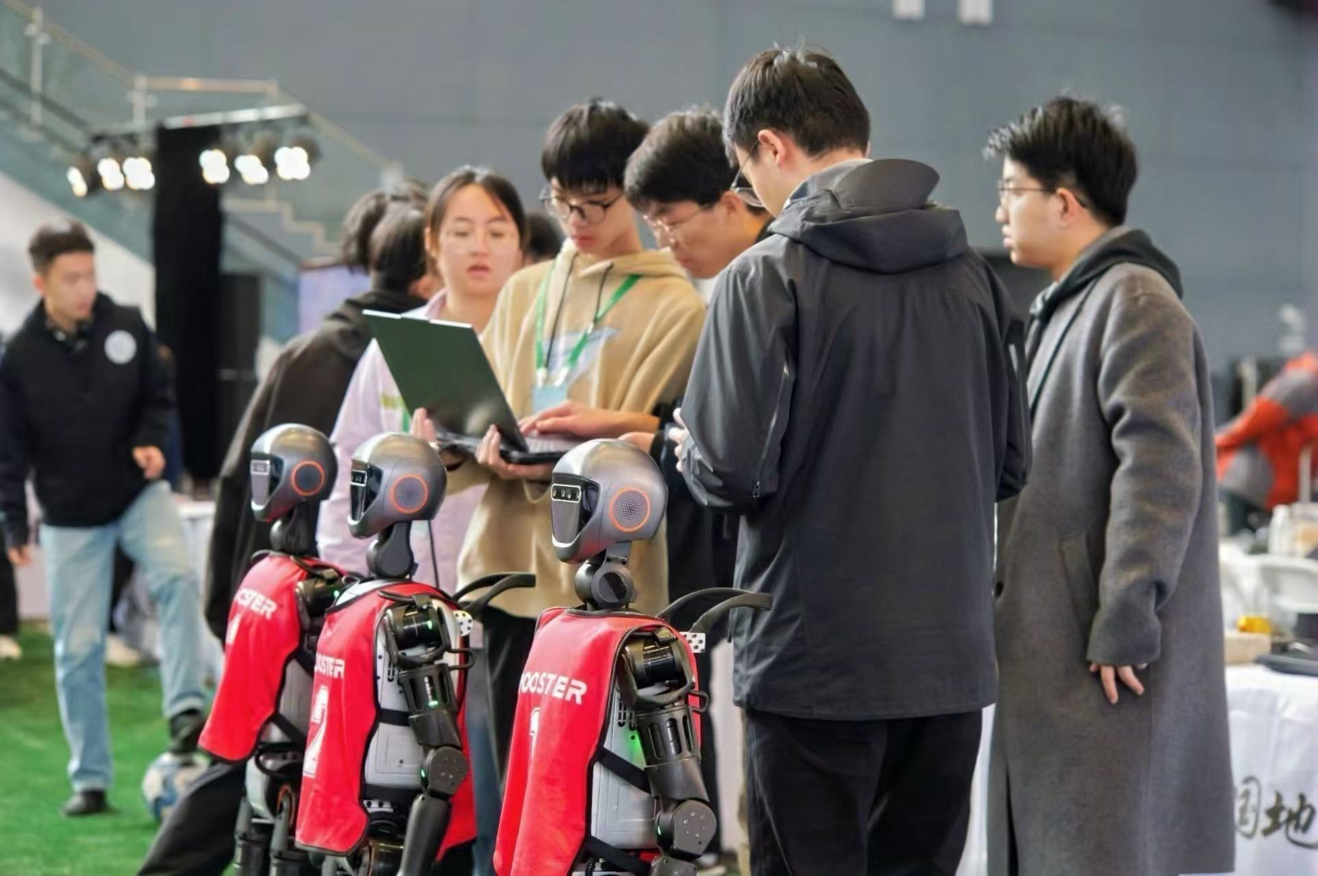 中国机器人大赛落幕，加速进化打造高校赛事生态