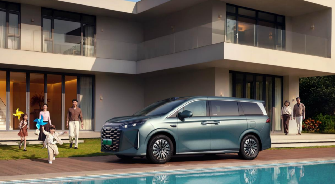 2026款夏上市 用MPV为中国家庭造一台真正的“移动头等舱”