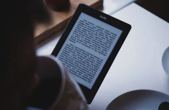 亚马逊推出 Kindle Translate AI 翻译服务：一键翻译作者书籍
