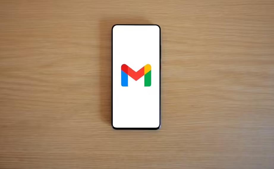 谷歌否认用G邮件训练AI 澄清政策误解引关注