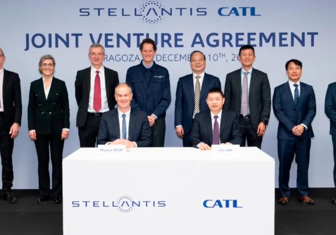 ‌Stellantis联手宁德时代在西班牙建41亿欧元电池工厂 欧洲对中国技术依赖加深