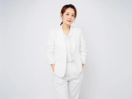 比GPT更懂图表!镝数推出国内领先可编辑AI Agent可视化平台