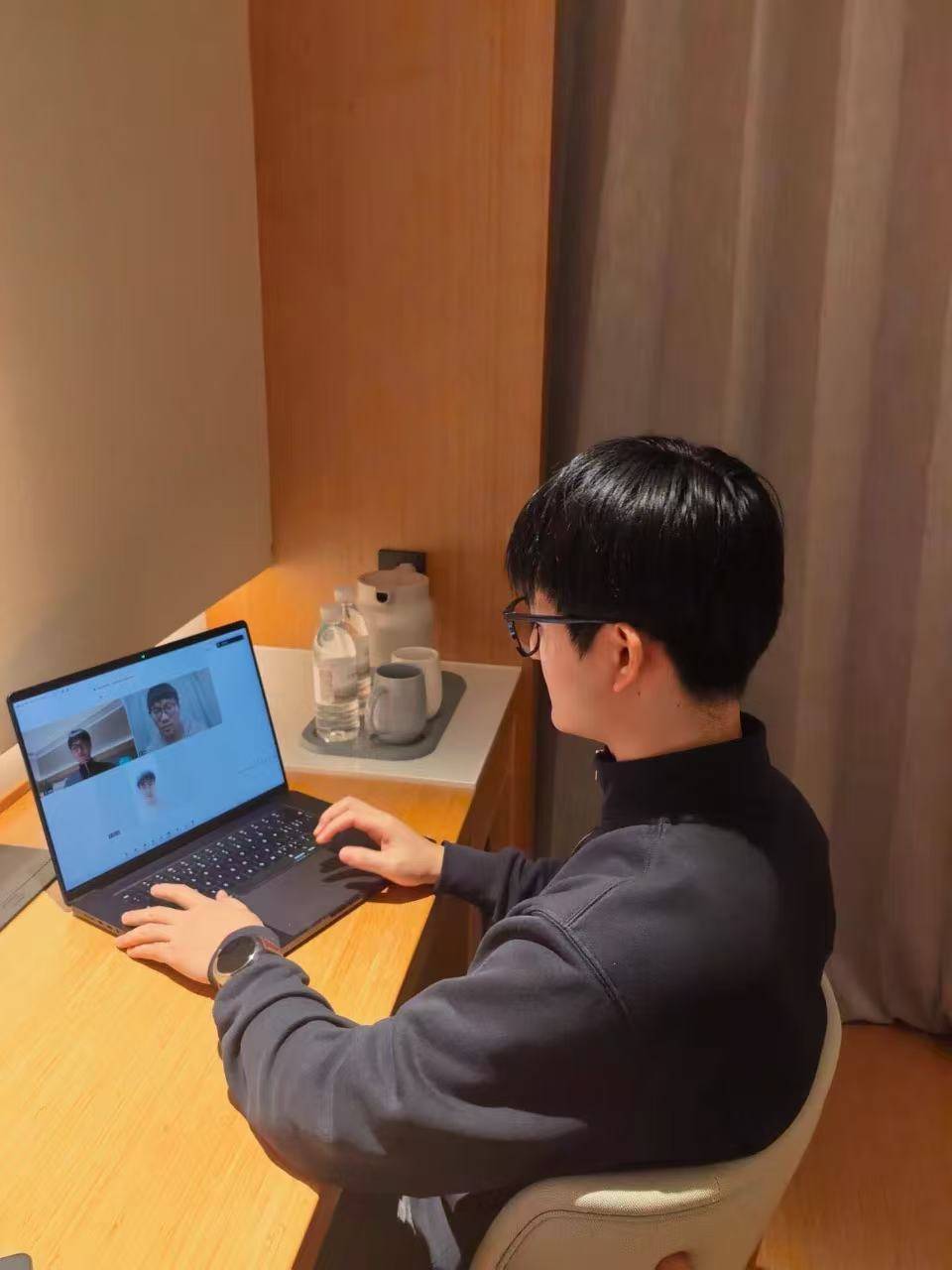 「开垦」鸿蒙生态的极客们,种出漫天星光