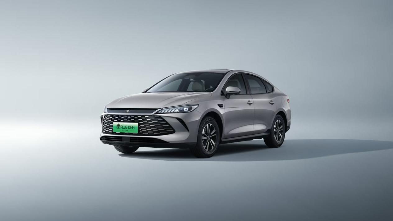 比亚迪将加推4款210km大电池插混车型，纯电续航翻一倍！