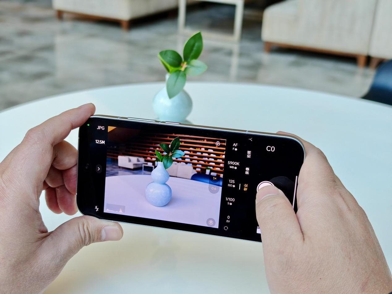 实测REDMI Turbo 5：性能重构与续航极限进阶