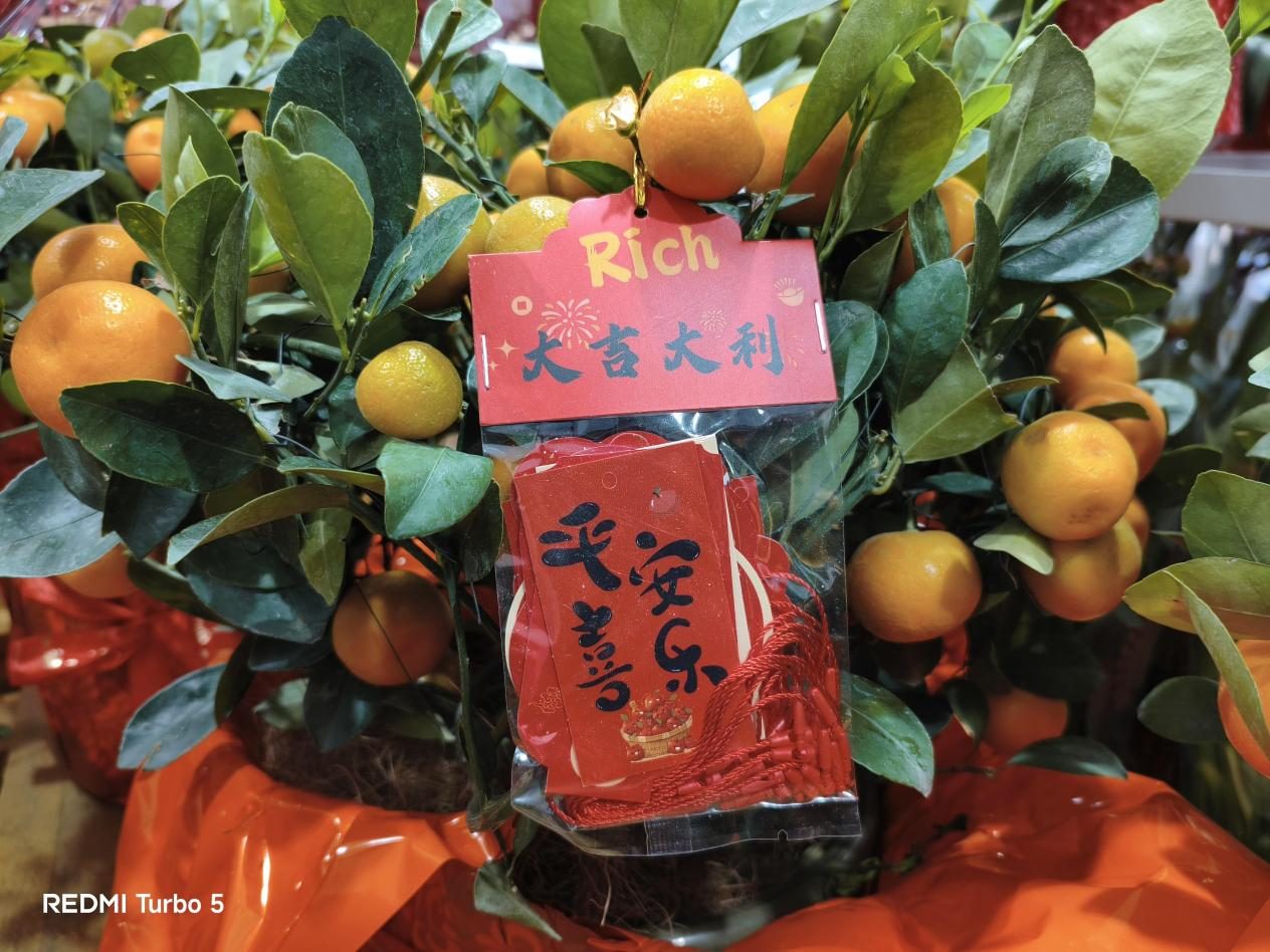 实测REDMI Turbo 5：性能重构与续航极限进阶