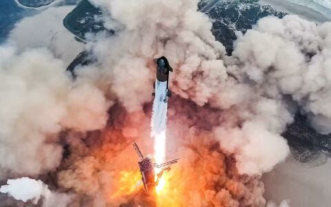 SpaceX调整太空探索优先级：推迟火星任务，专注NASA登月计划