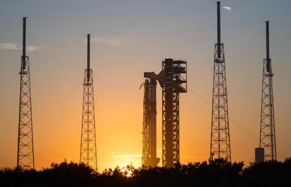 NASA与SpaceX完成Crew-12最后审查 明日发射前往空间站