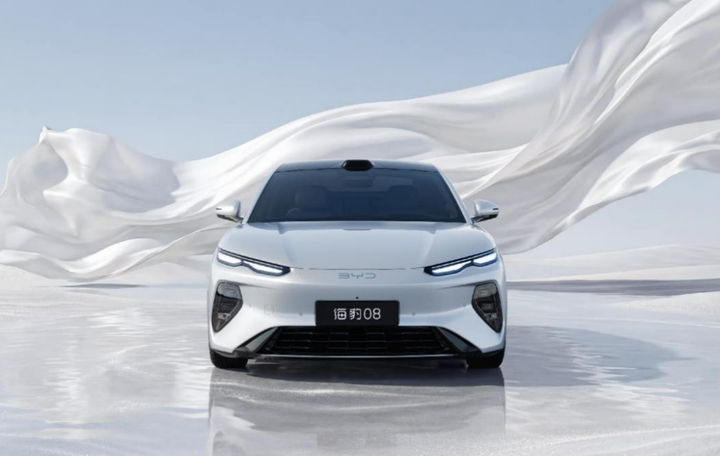 比亚迪2026款海狮06EV、海豹07EV双车齐发,海豹08惊艳首秀,闪充时代告别等待