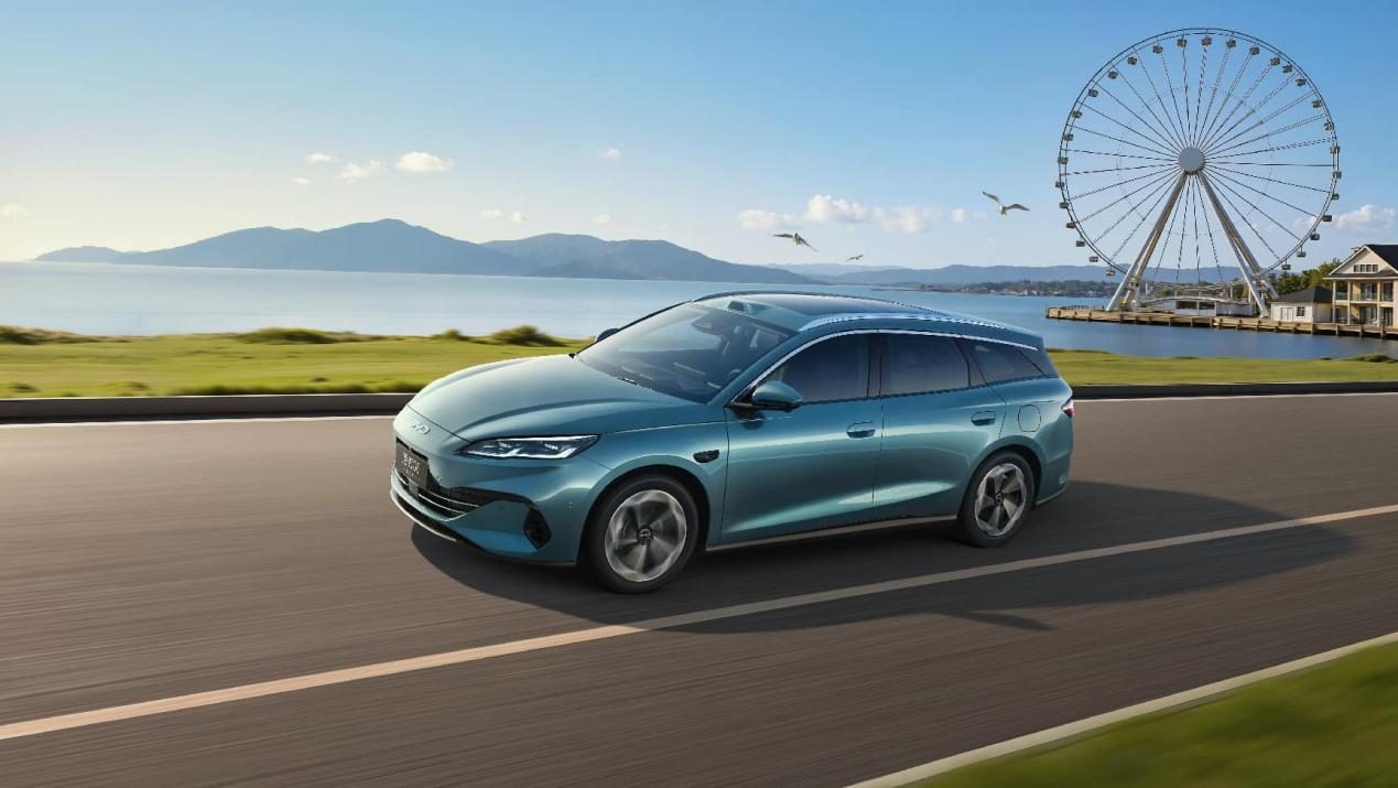 比亚迪2026款海豹06GT、海豹06DM-i旅行版双车齐发,售价11.19-16.99万元