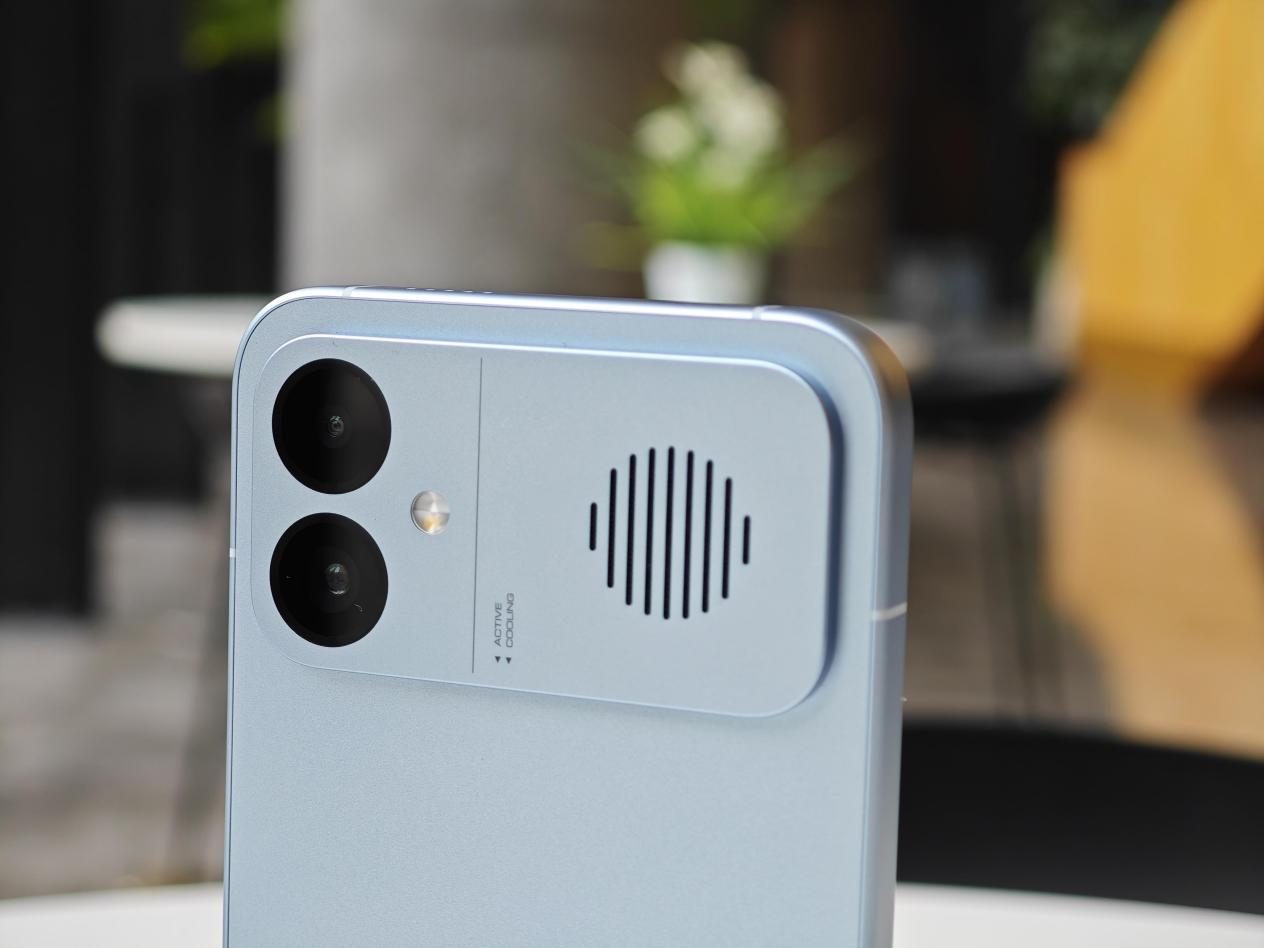 实测REDMI K90 Max:硬核性能带来全新体验