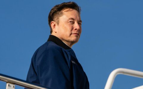 马斯克突访英特尔晶圆厂，为AI芯片寻求先进代工产能
